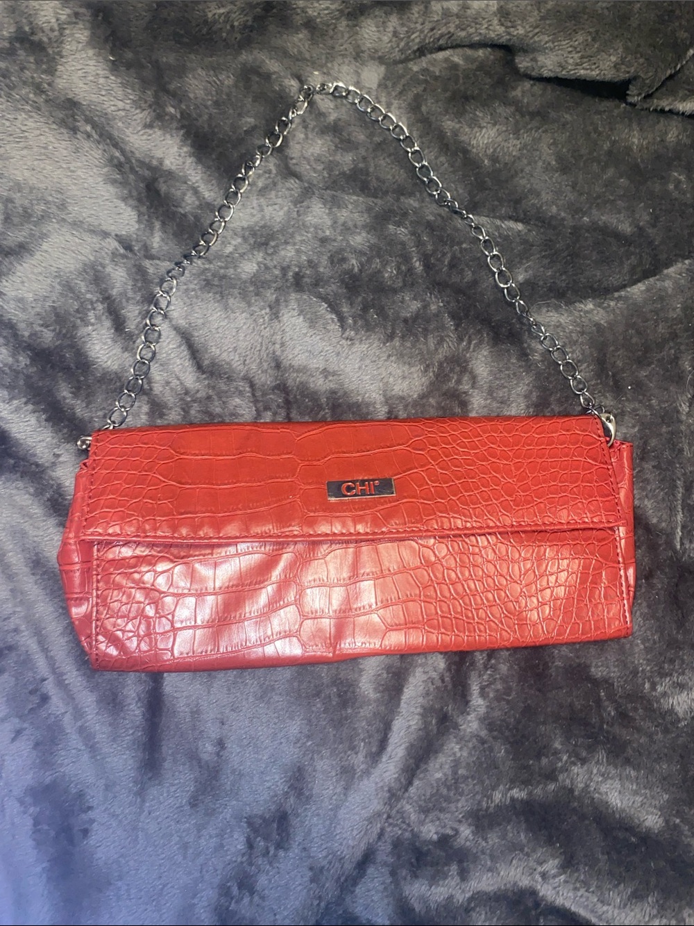 CHI Red Croc-Embossed Chain Shoulder Clutch